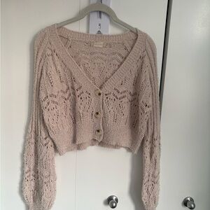 Altar'd State oatmeal Open-Knit Cropped V-Neck Cardigan